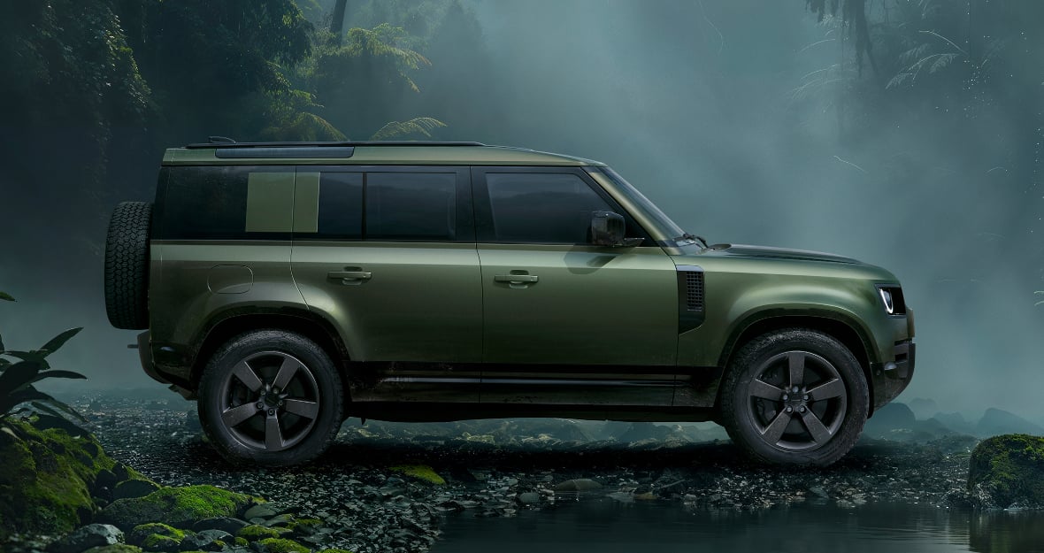 Land Rover Defender 110 2026 in Bahrain